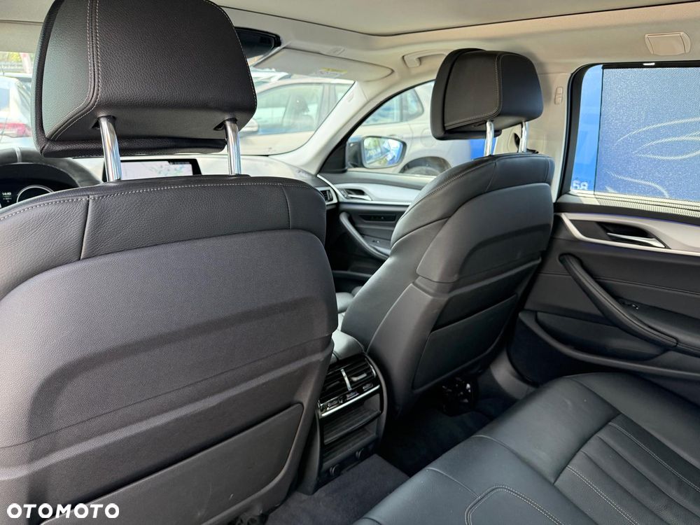 BMW Seria 5 520d - 13