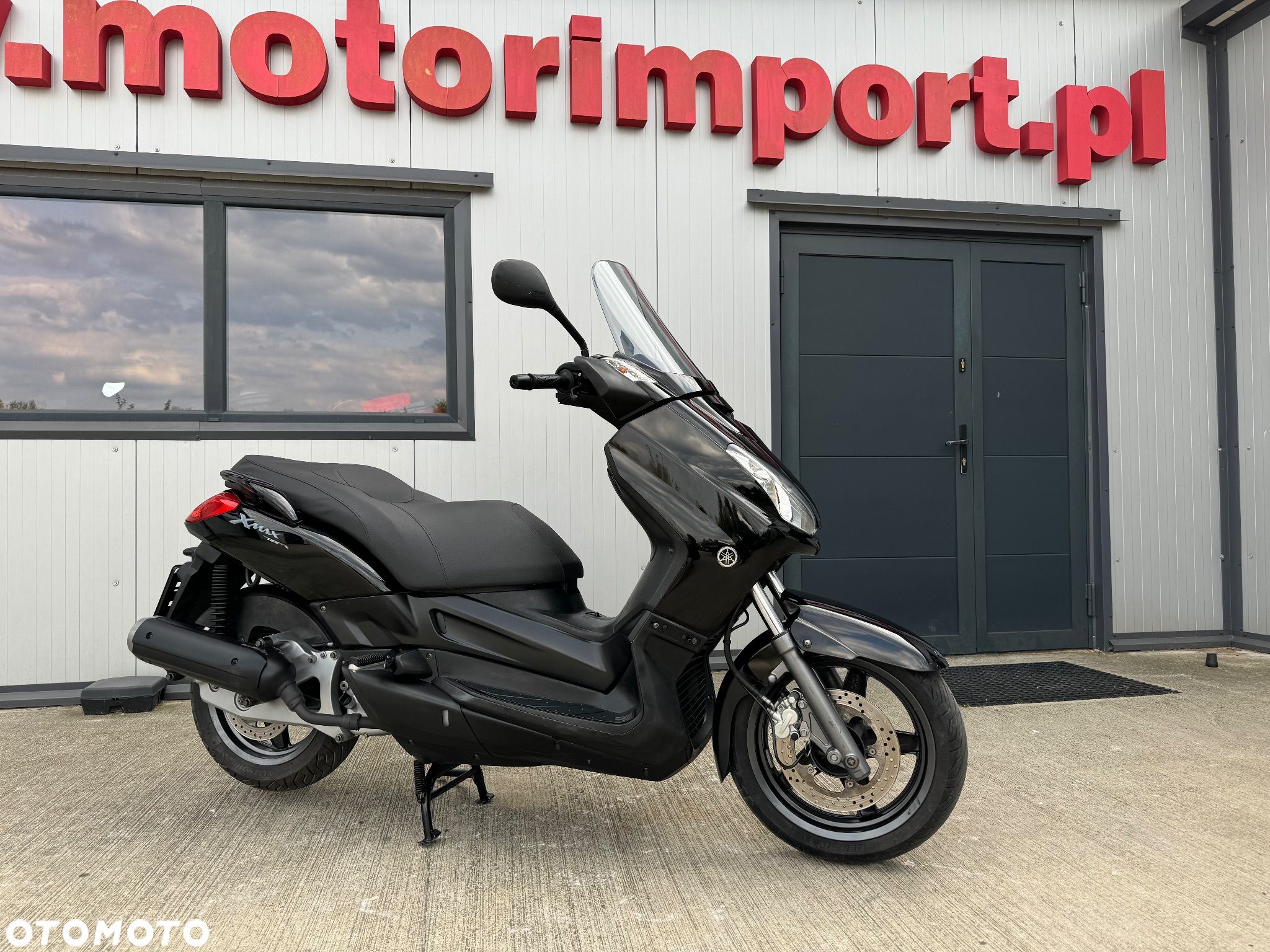 Yamaha X-max - 1
