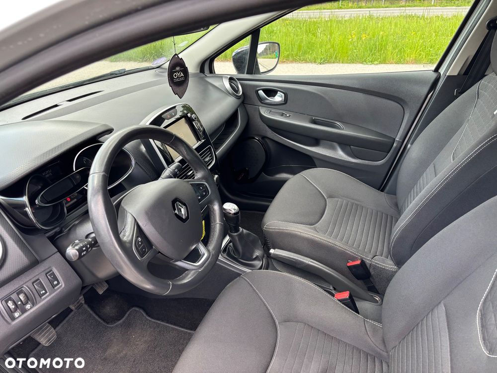 Renault Clio TCe 90 Limited - 17