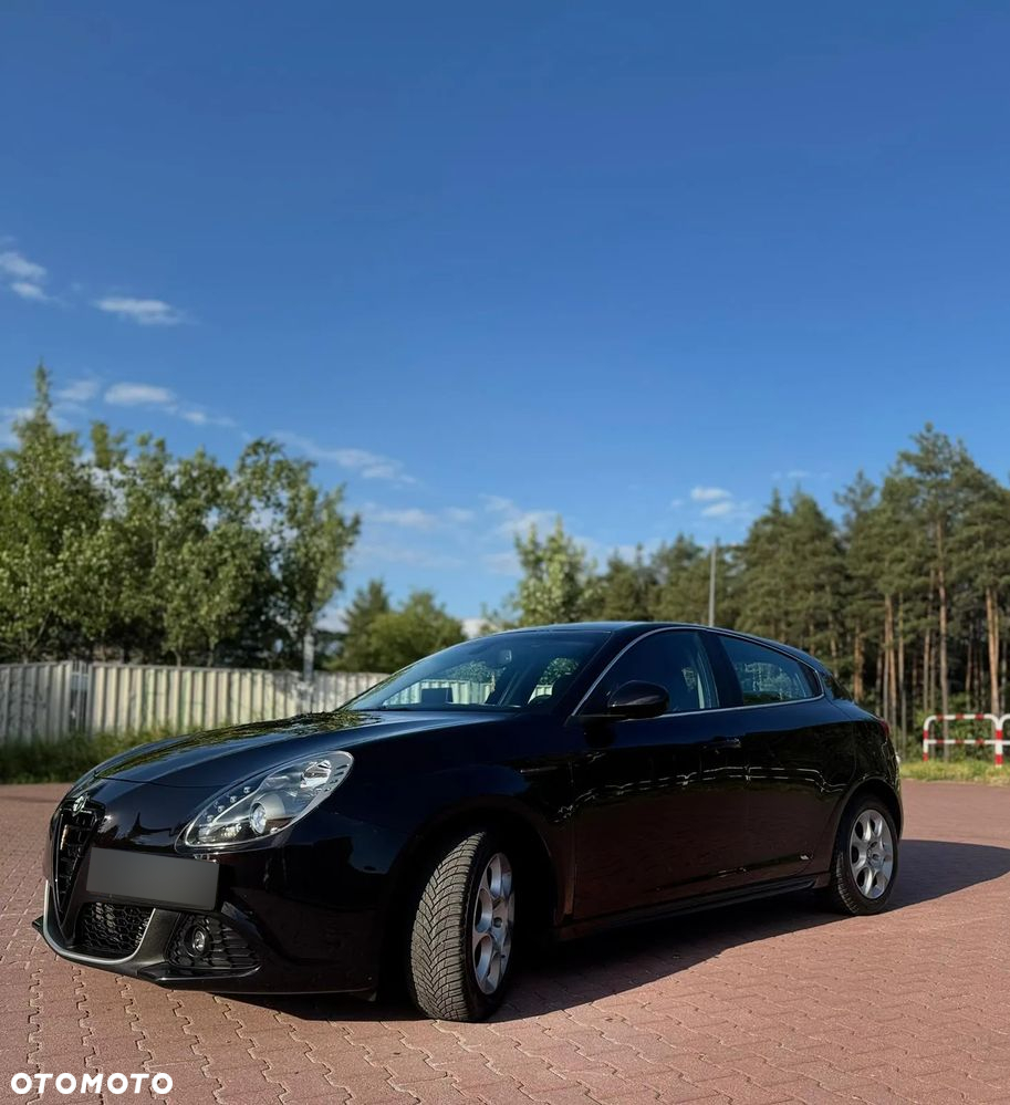 Alfa Romeo Giulietta 2.0 JTDM Veloce - 2