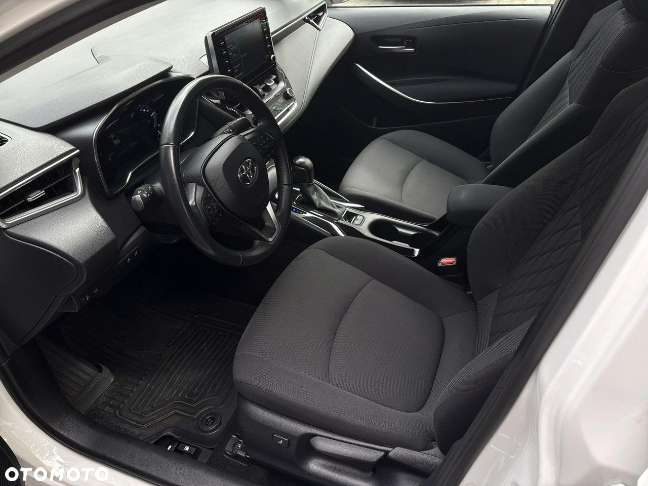 Toyota Corolla - 10
