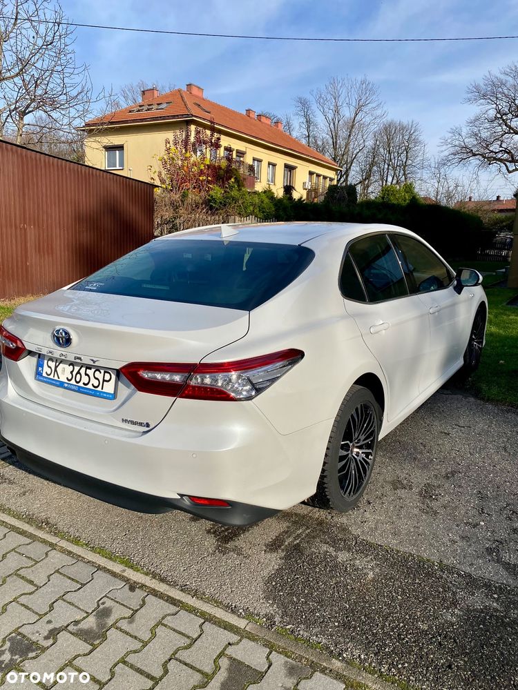 Toyota Camry 2.5 Hybrid Executive CVT - 3