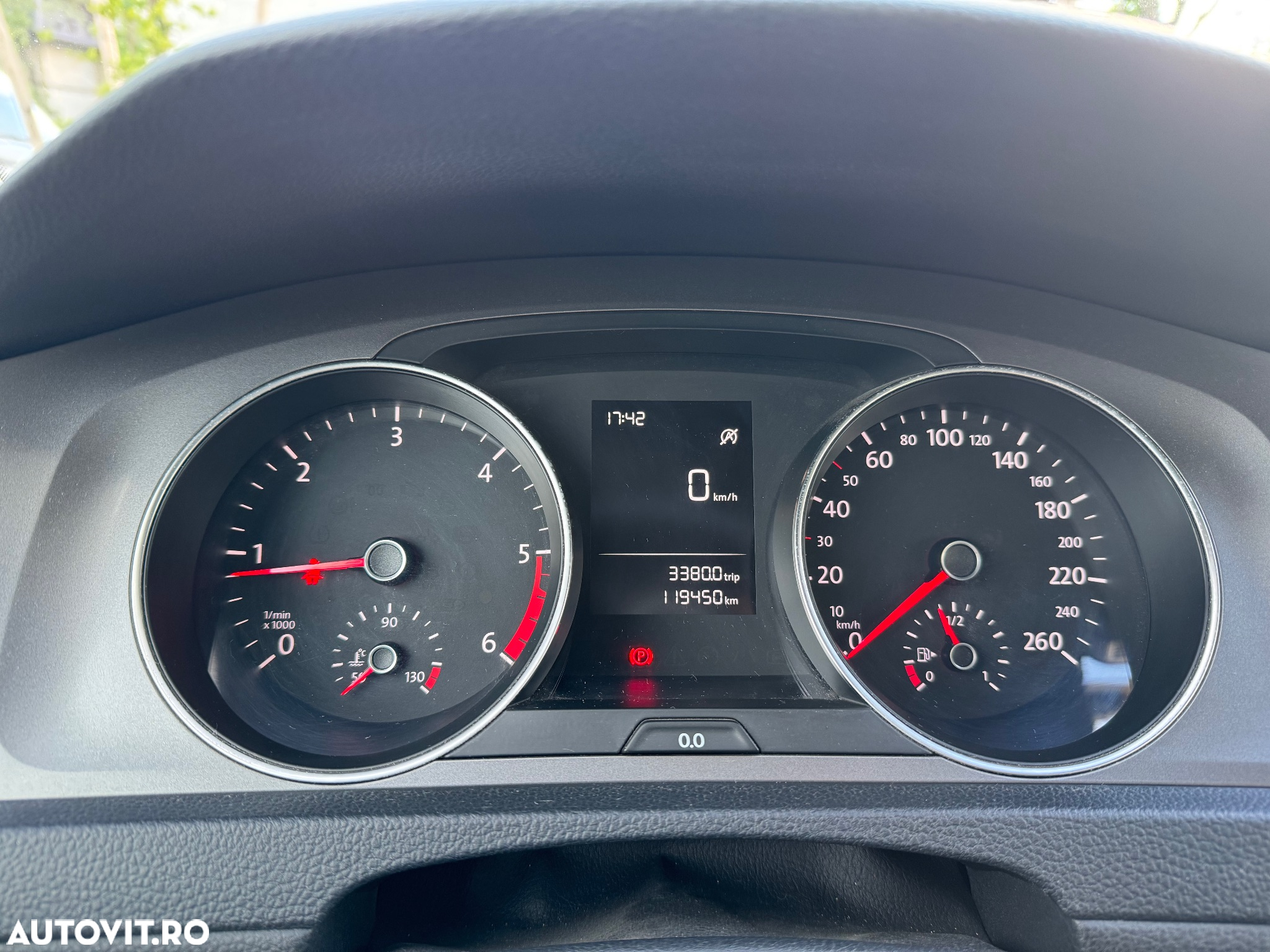 Volkswagen Golf 1.6 TDI BMT Comfortline - 6