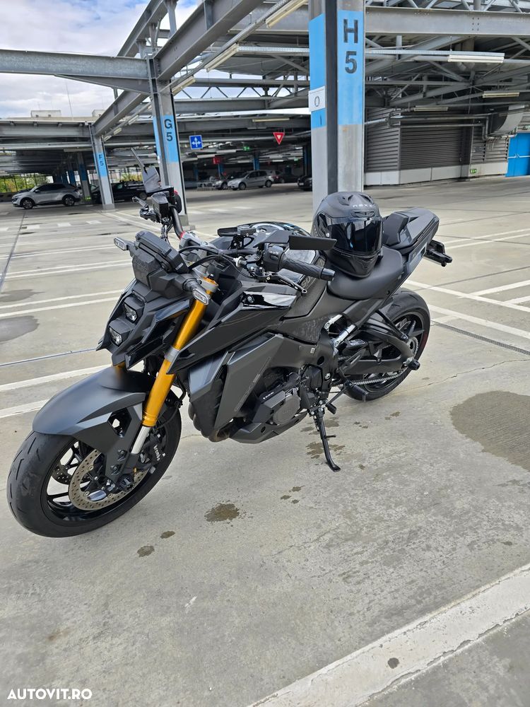Suzuki GSX-S 1000 - 2