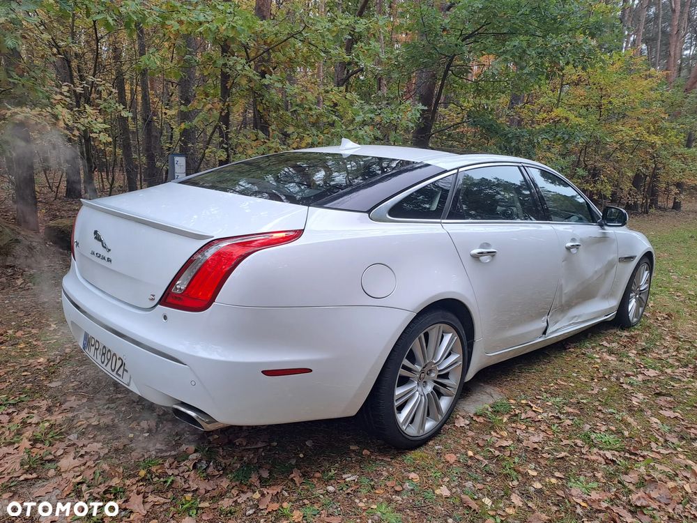 Jaguar XJ - 6
