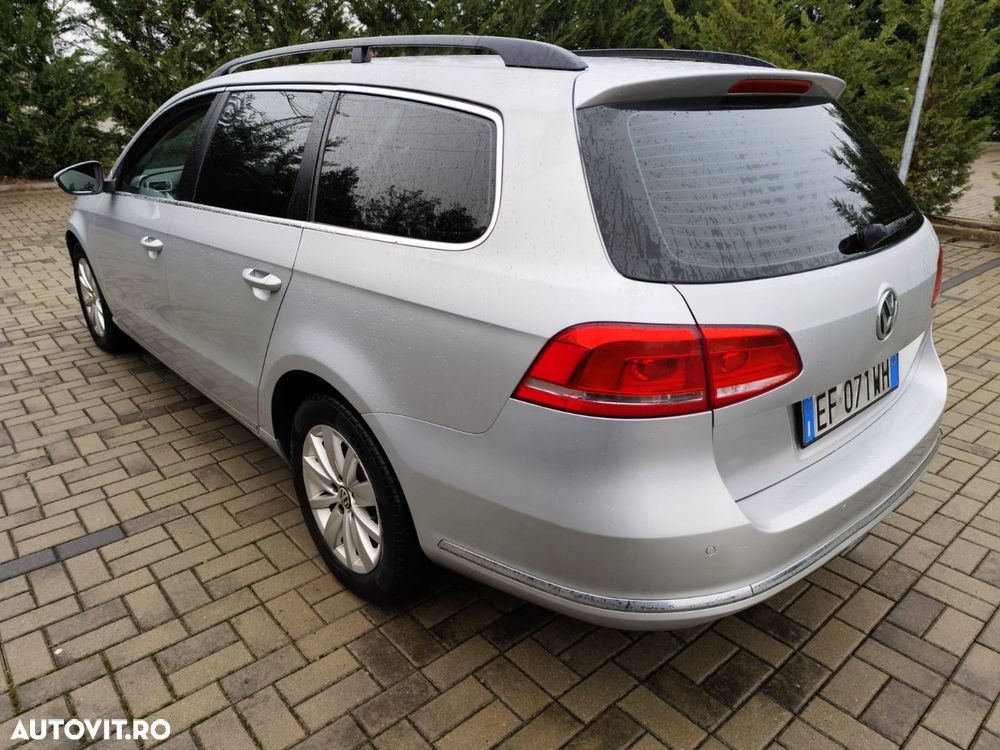 Volkswagen Passat - 4