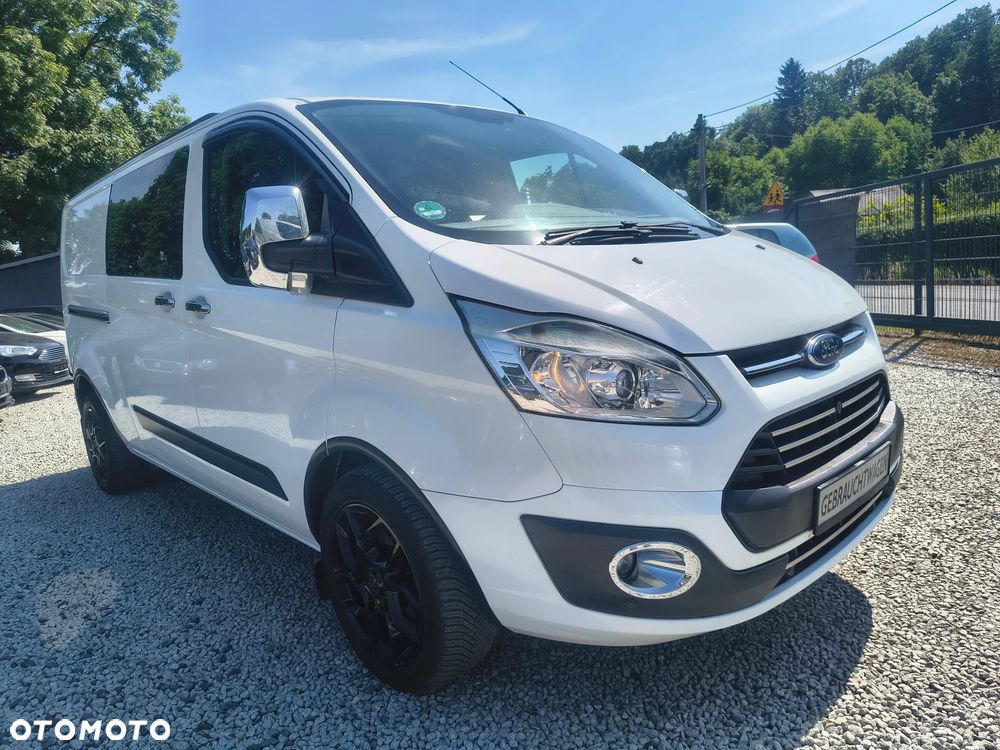 Ford Custom - 5