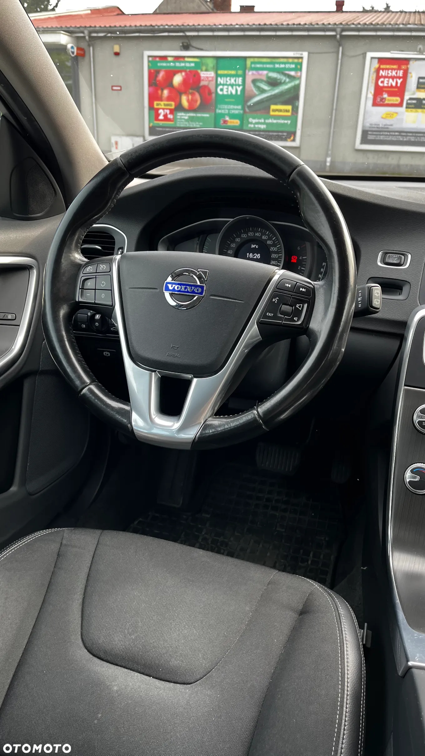 Volvo V60 D2 Geartronic Momentum - 15