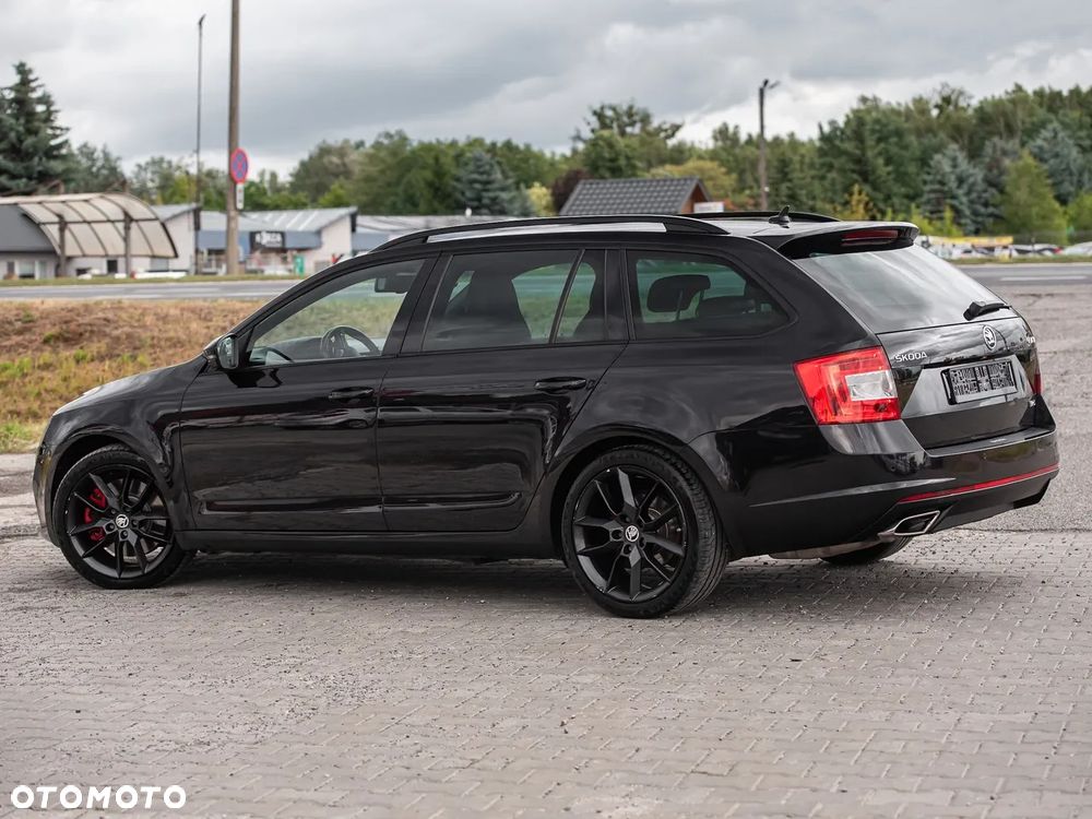 Skoda Octavia 2.0 TSI (Green tec) DSG RS - 10