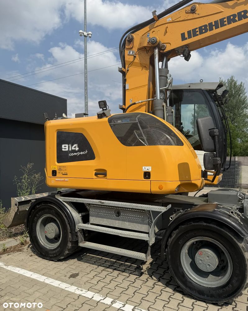 Liebherr A914 Compact - 2