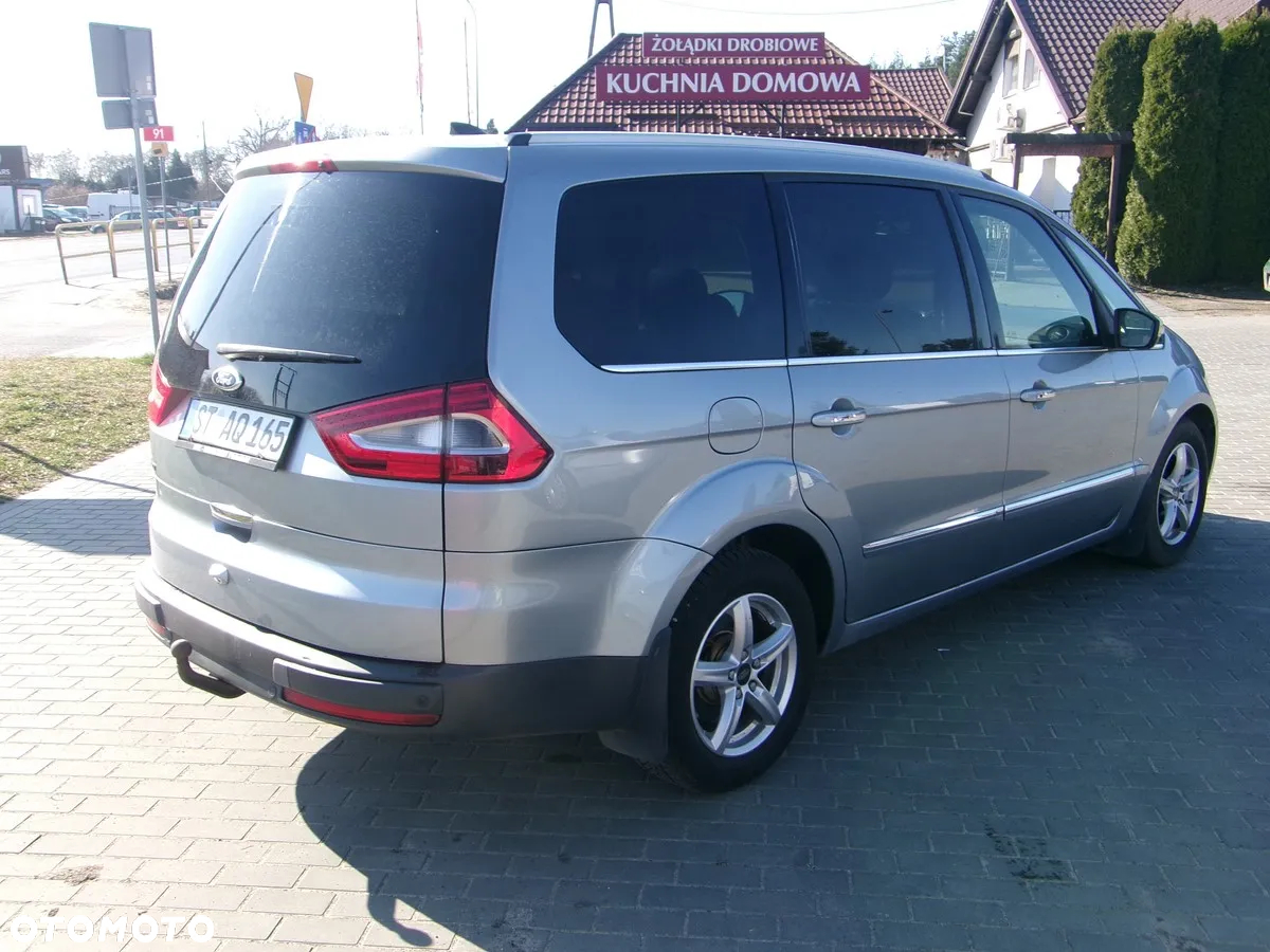Ford Galaxy - 4