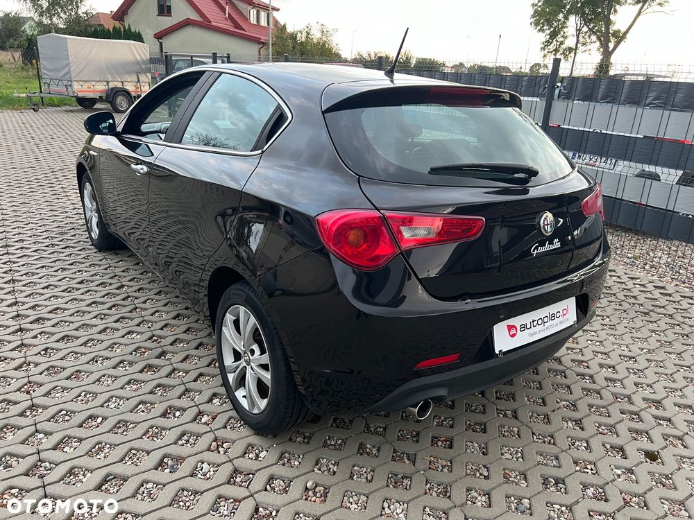 Alfa Romeo Giulietta 1.6 JTDM 16V Business - 8