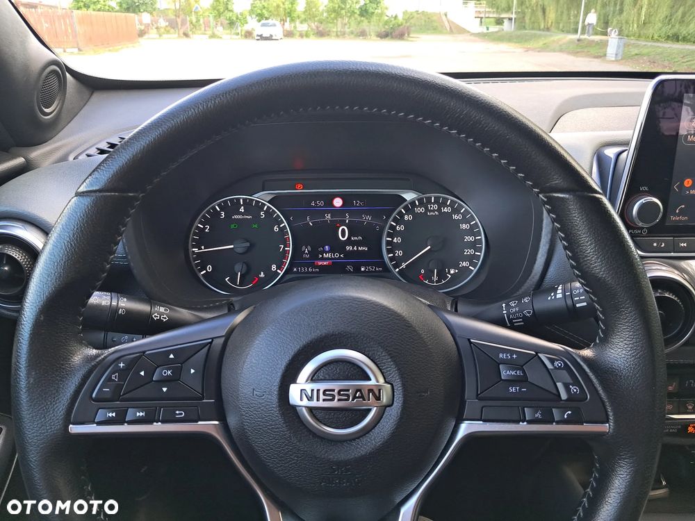 Nissan Juke 1.0 DIG-T Acenta - 11