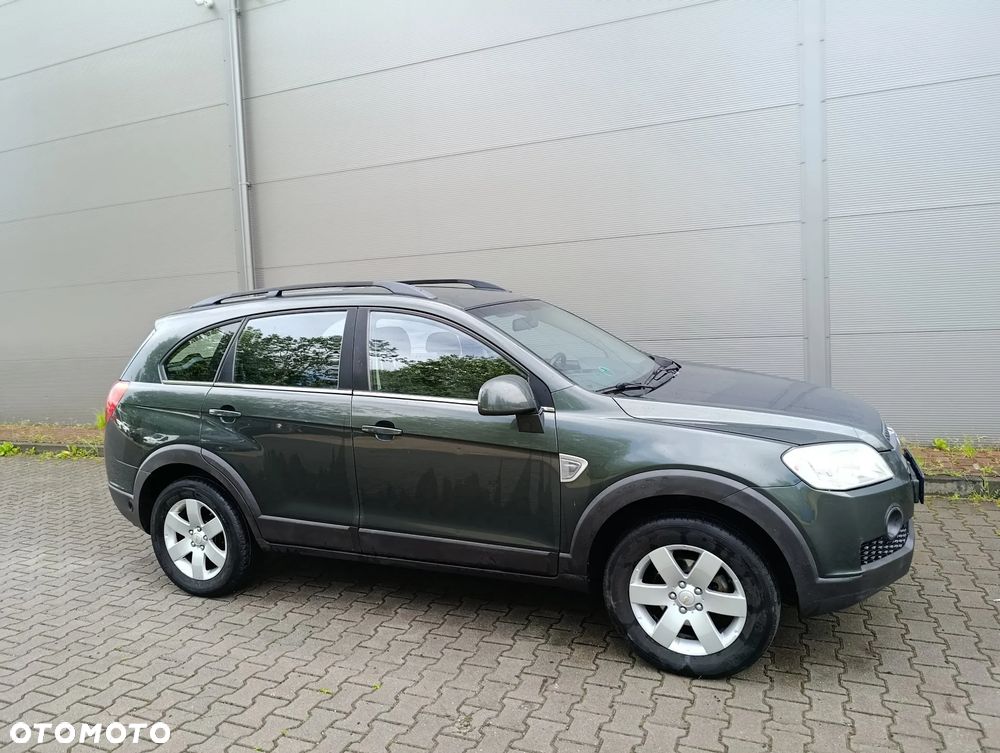Chevrolet Captiva 2.4 2WD 7 Sitzer LS Family Edition - 5