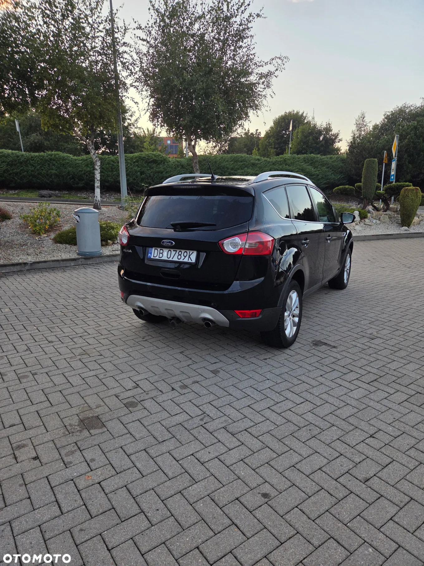 Ford Kuga 2.0 TDCi 4WD Titanium - 4