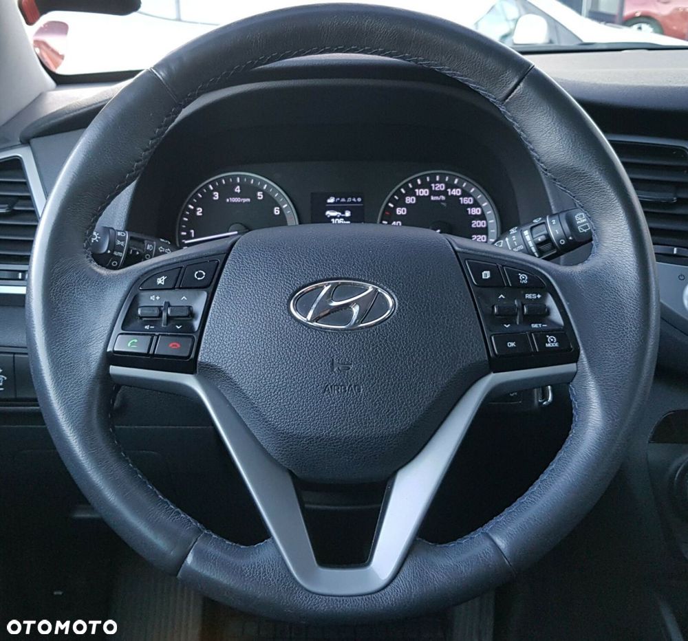 Hyundai Tucson 1.6 GDI BlueDrive Comfort 2WD - 21