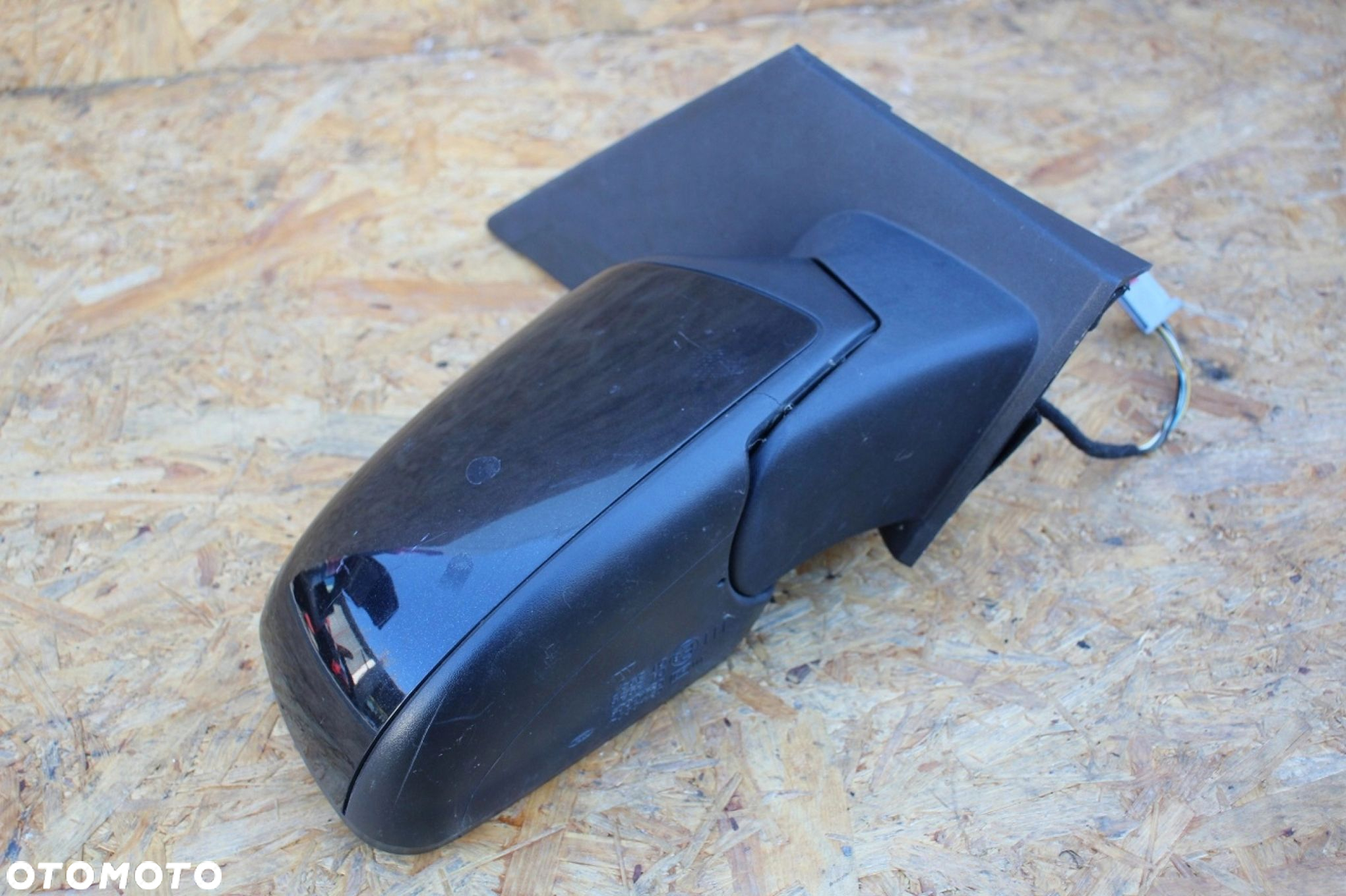 Lusterko zewnętrzne elektryczne PRAWE FORD FIESTA MK6 LIFT 5 pin kolor D2 - 4
