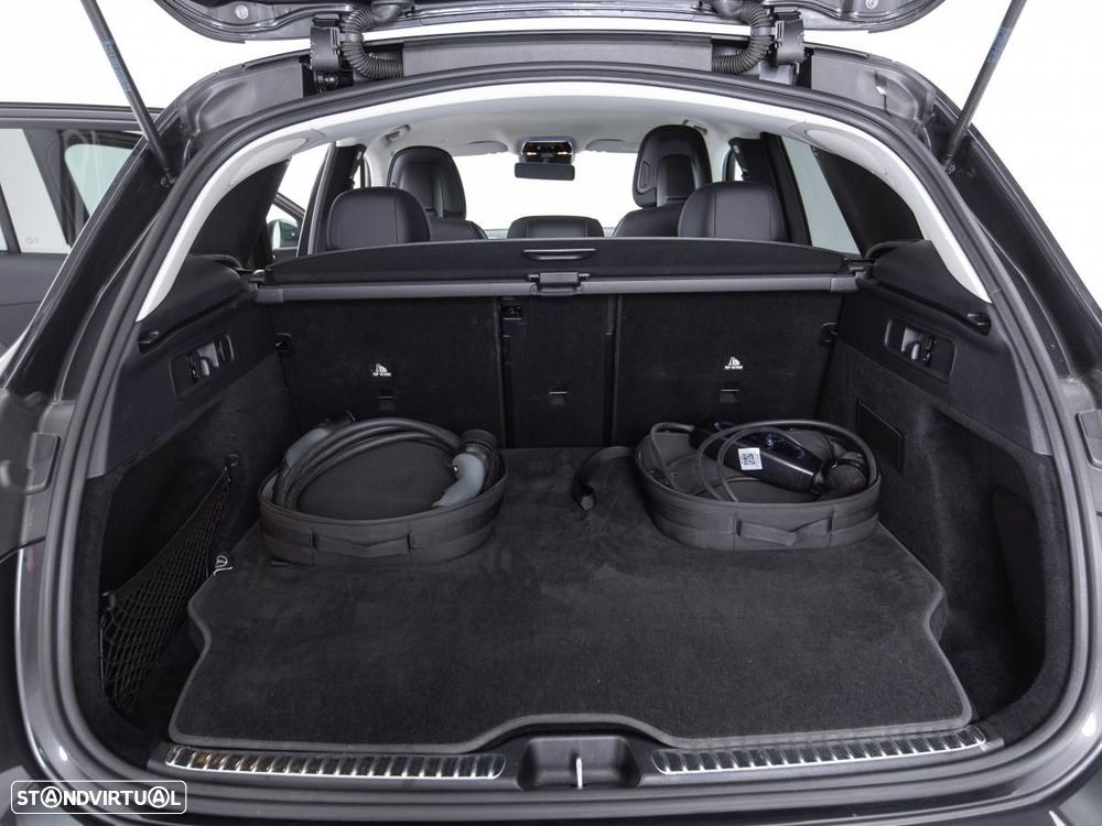 Mercedes-Benz GLC 300 e 4Matic - 13