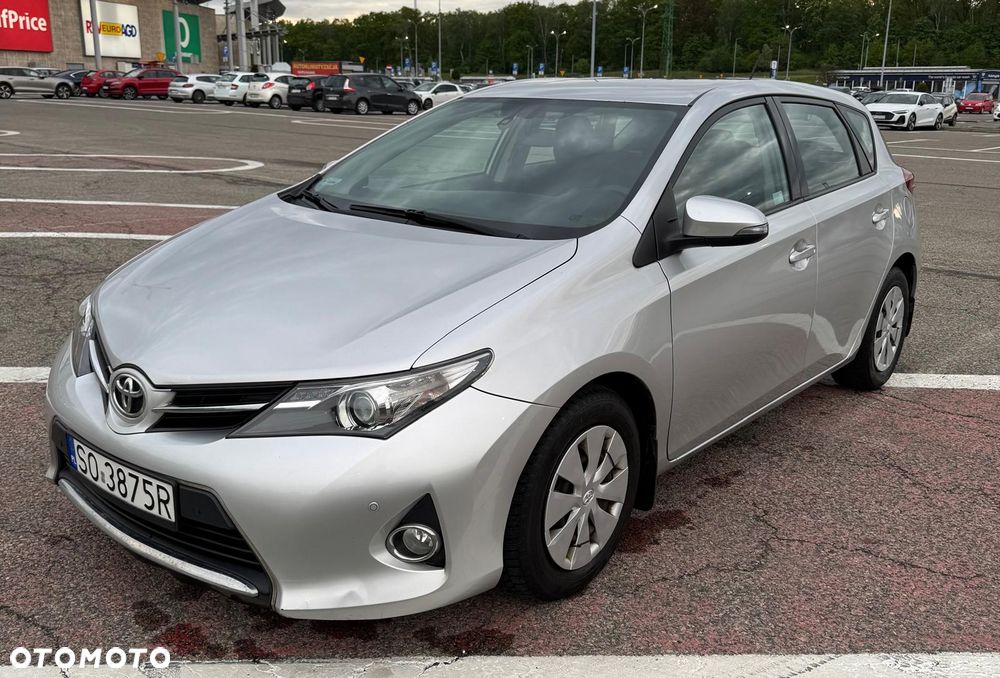Toyota Auris 1.33 VVT-i Active - 2