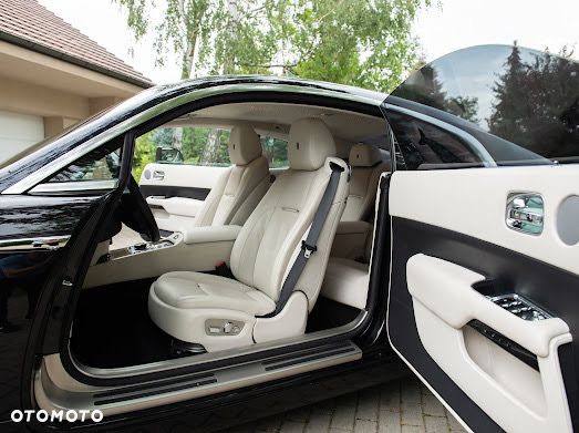 Rolls-Royce Wraith - 18