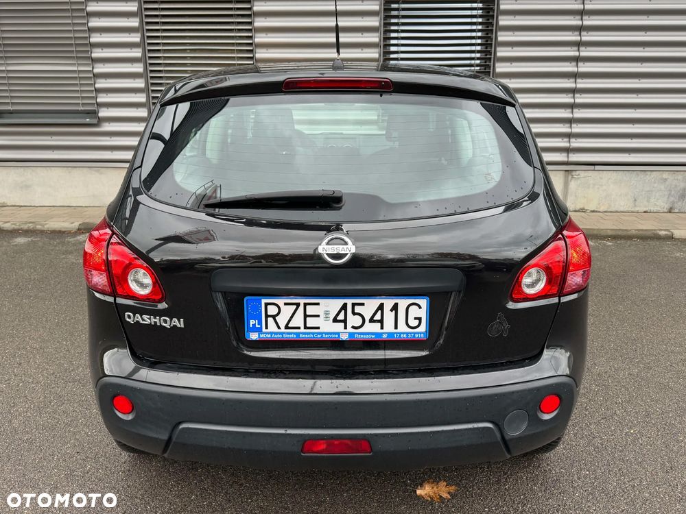 Nissan Qashqai 1.6 visia - 8