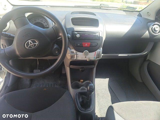Toyota Aygo 1.0 VVT-i Sol - 6