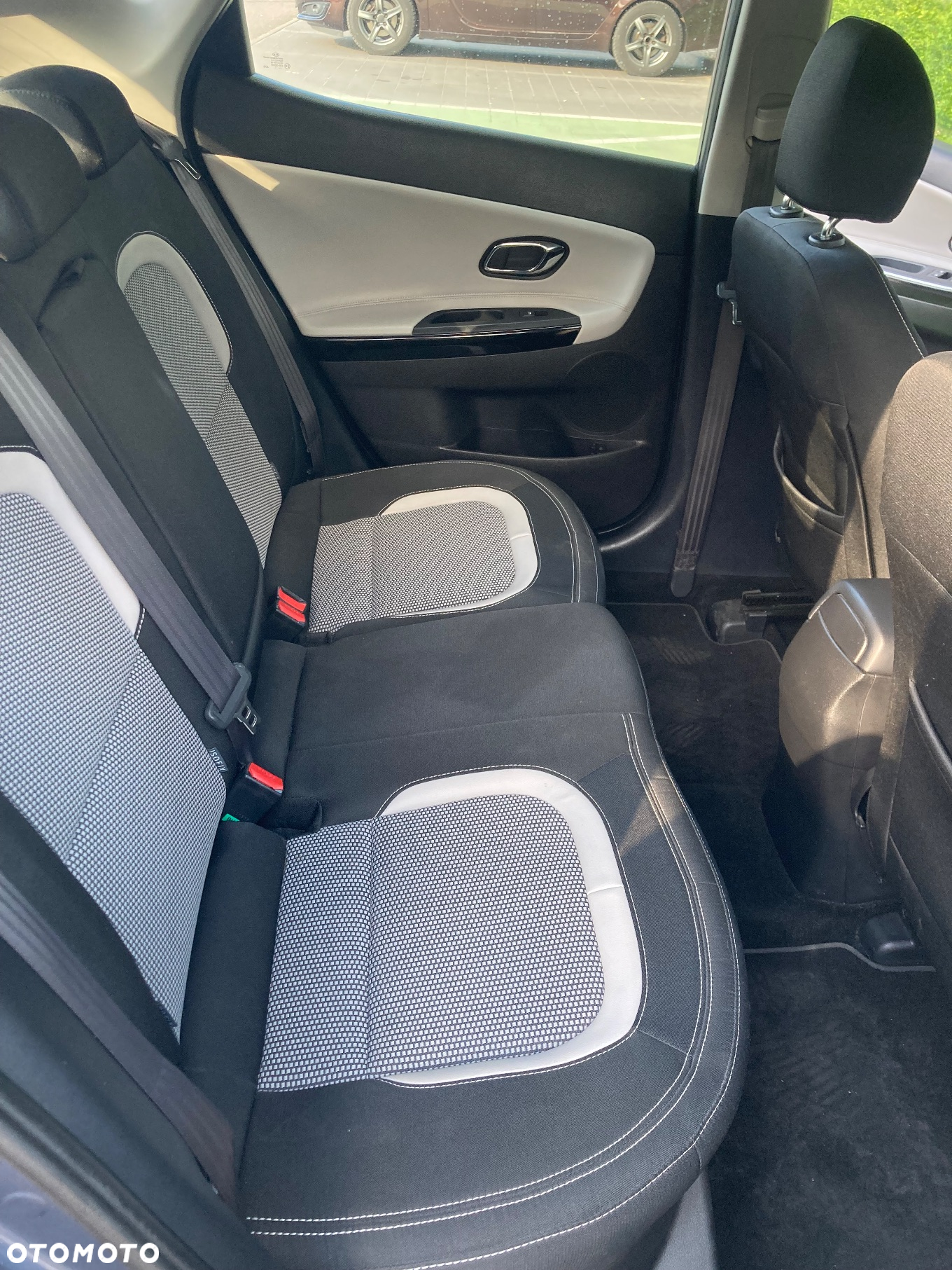 Kia Ceed Cee'd 1.6 CRDi M - 14