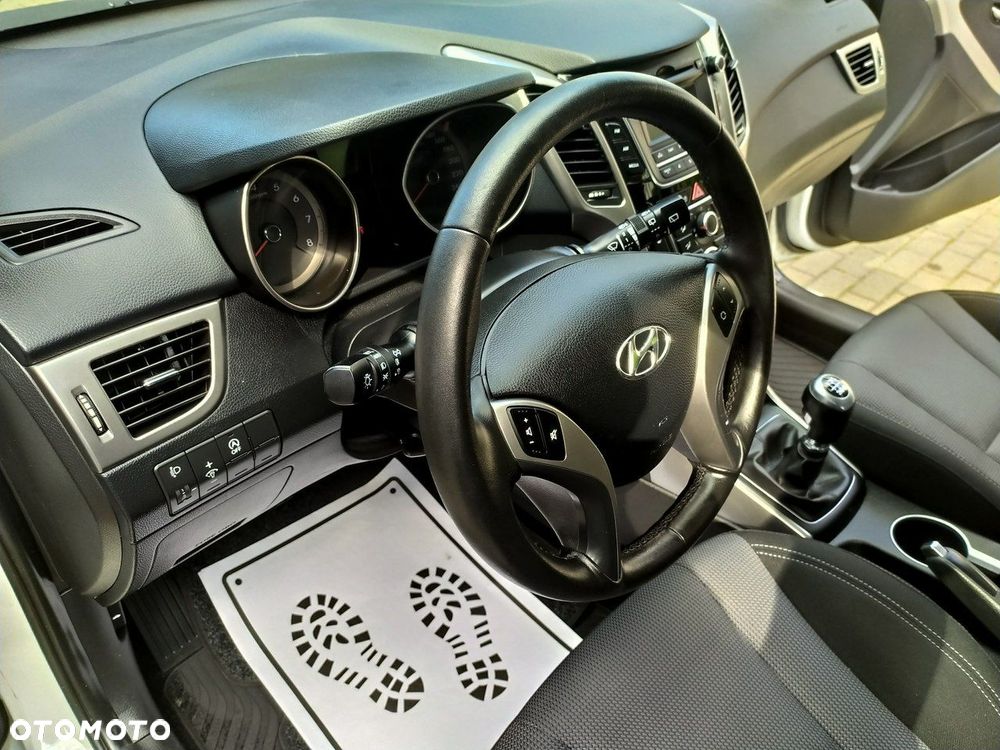 Hyundai i30 1.6 GDI BlueDrive Comfort - 16