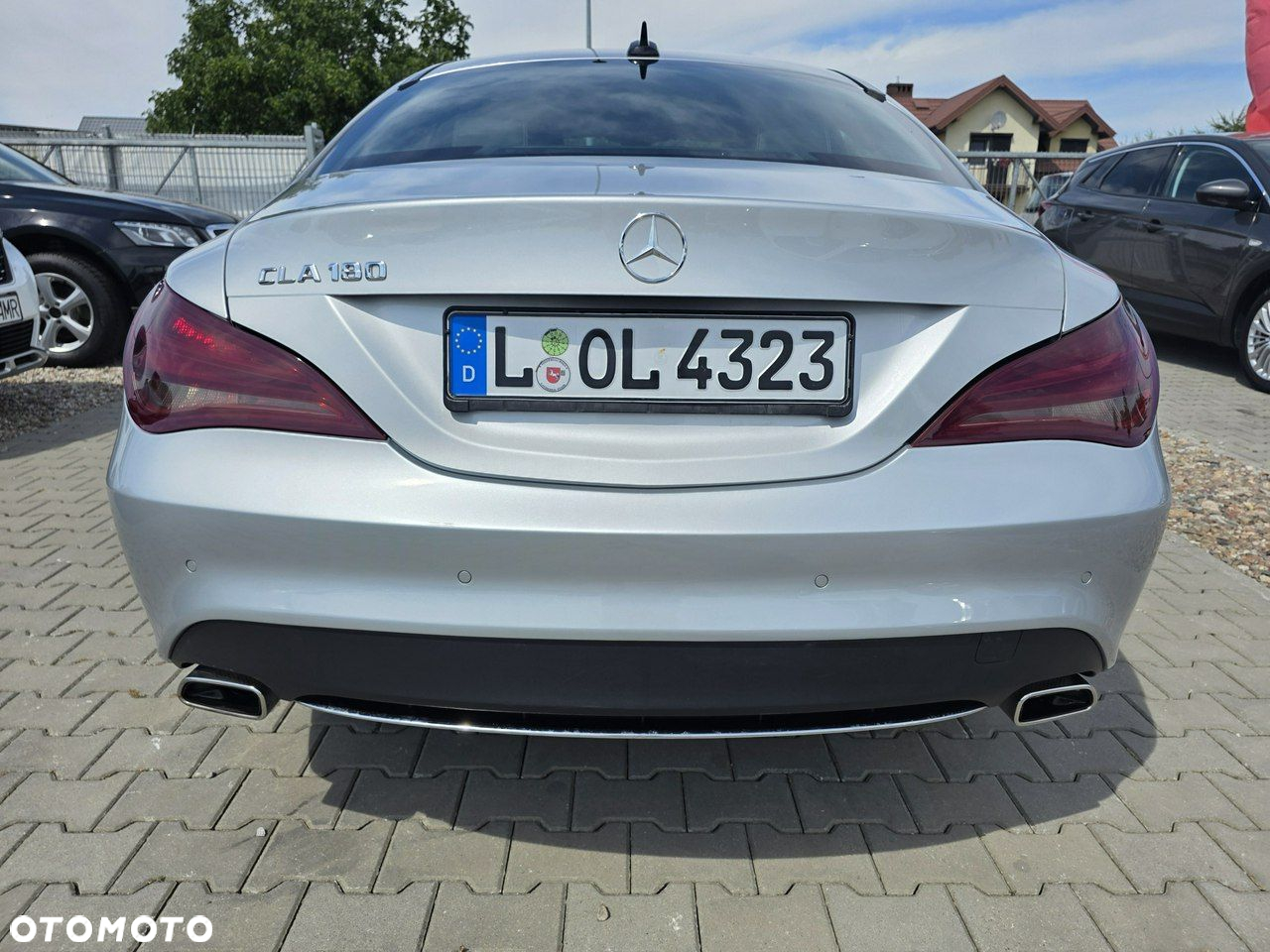 Mercedes-Benz CLA 180 - 8