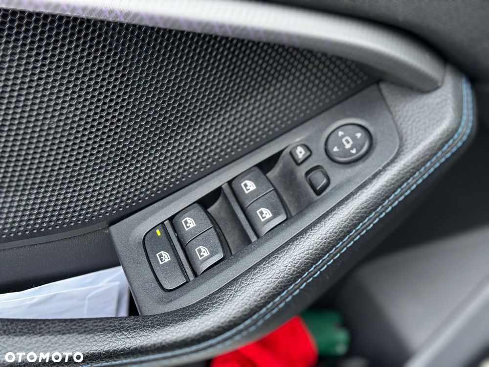 BMW Seria 2 220d M Sport sport - 33