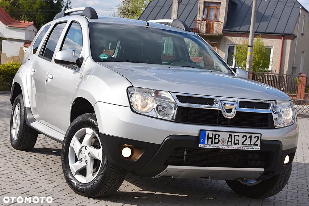 Dacia Duster 1.6 SCe Laureate S&S - 1