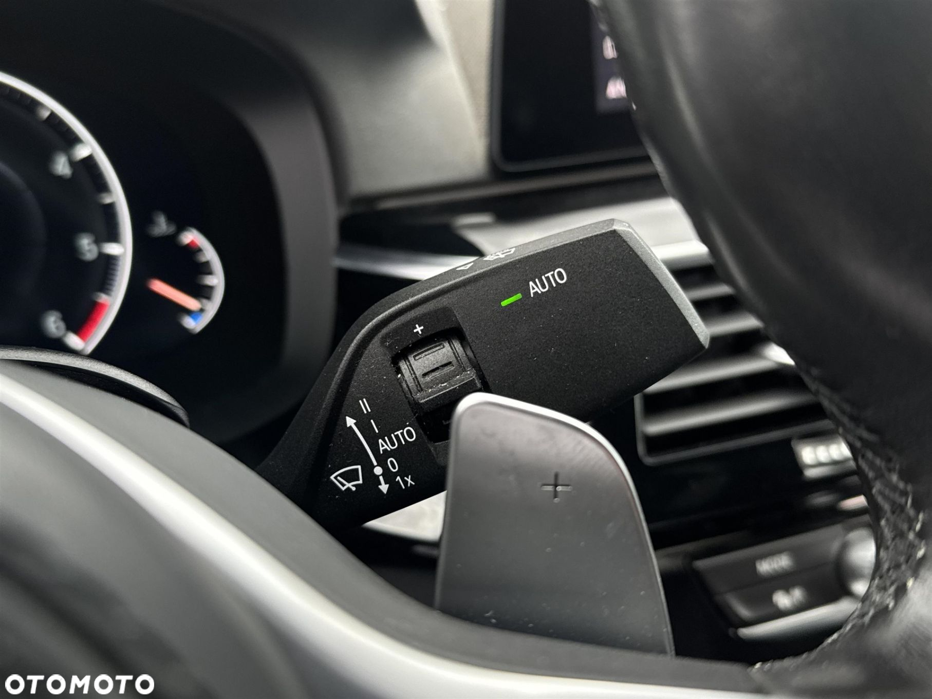 BMW Seria 5 520d xDrive - 19