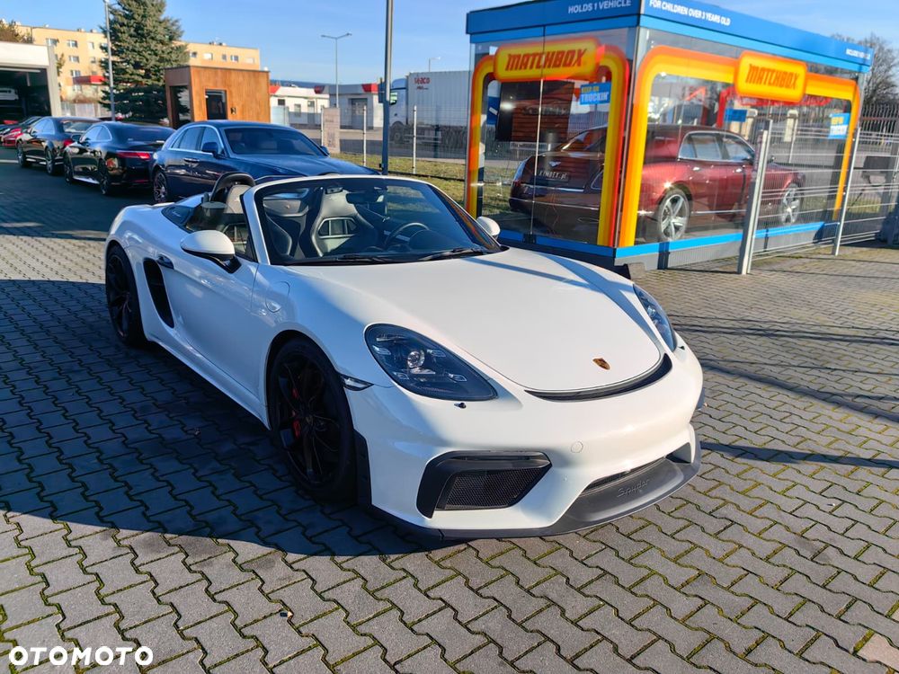 Porsche 718 Spyder - 5