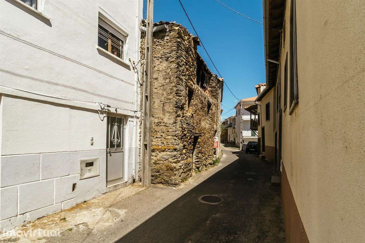 Moradia Rústica T2 / Covilhã, Serra da Estrela - Grande imagem: 2/2