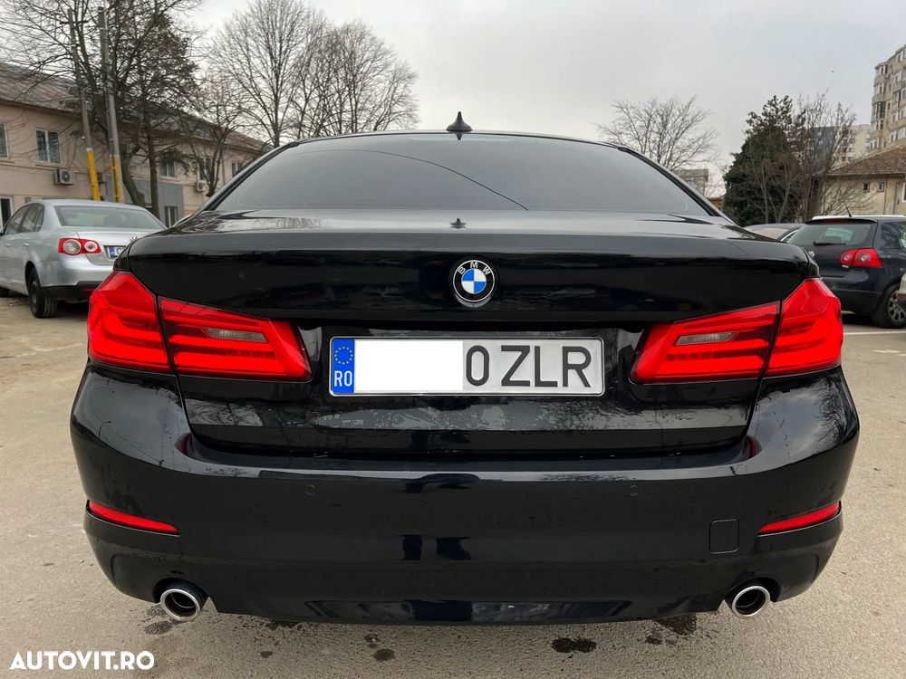 BMW Seria 5 520d Aut. Luxury Line - 14