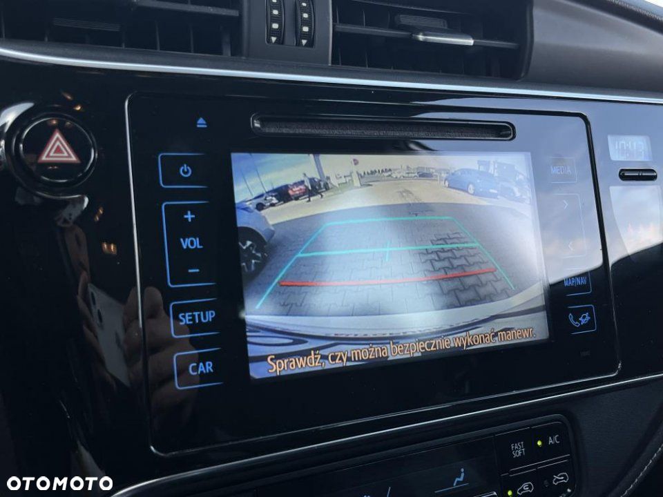 Toyota Auris - 26