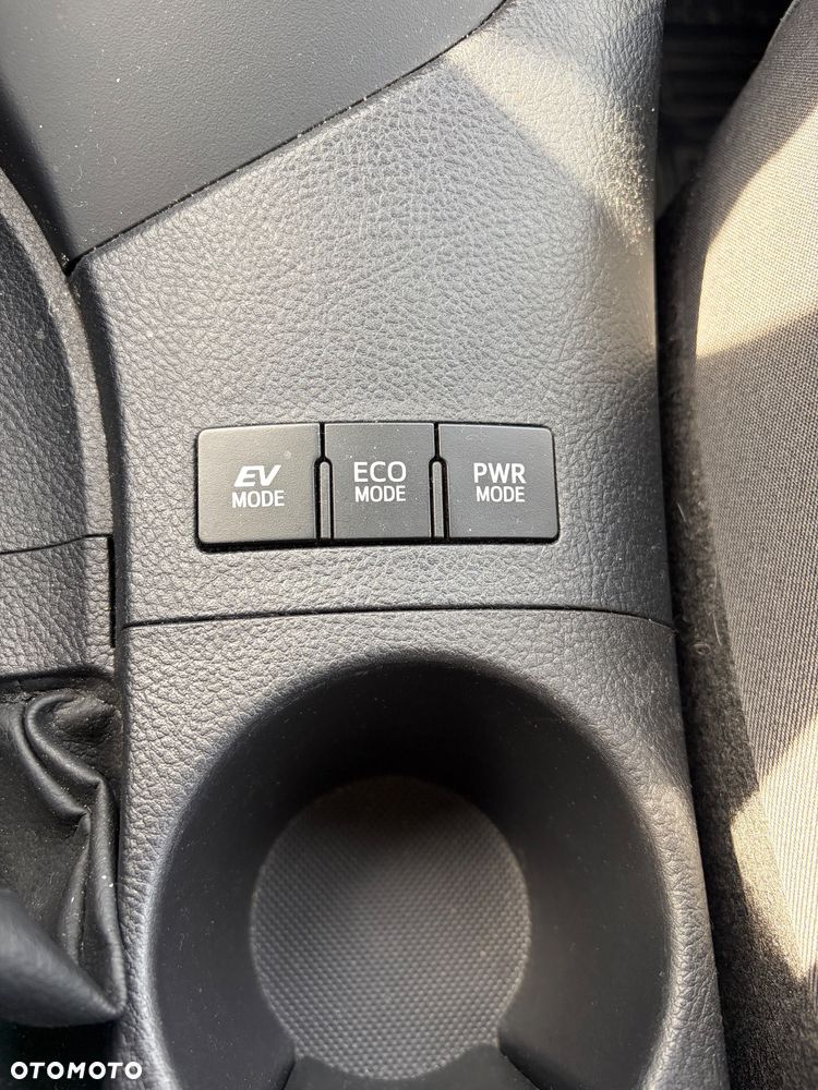 Toyota Auris Hybrid 135 Selection - 16