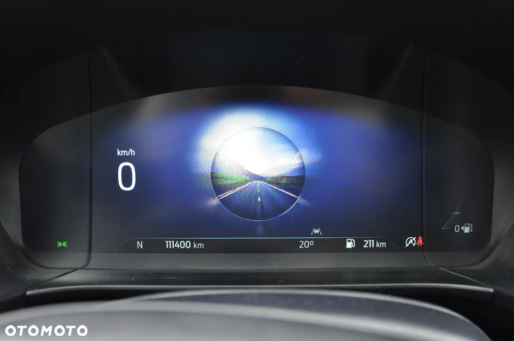 Ford Kuga - 26