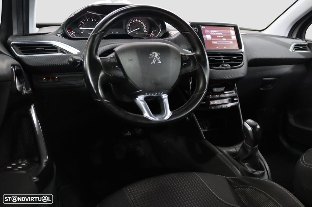 Peugeot 208 1.2 PureTech Style - 7