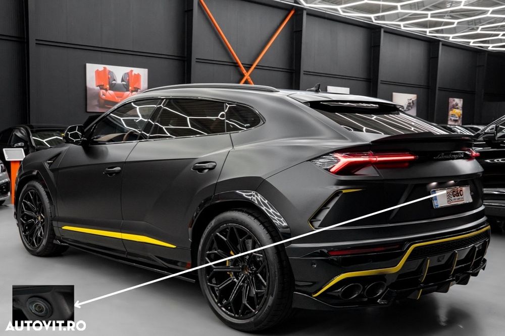 Lamborghini URUS Standard - 4