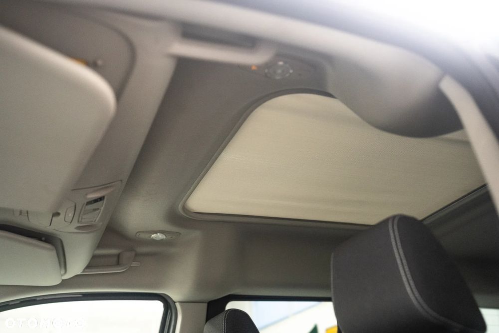 Ford Tourneo Connect - 19