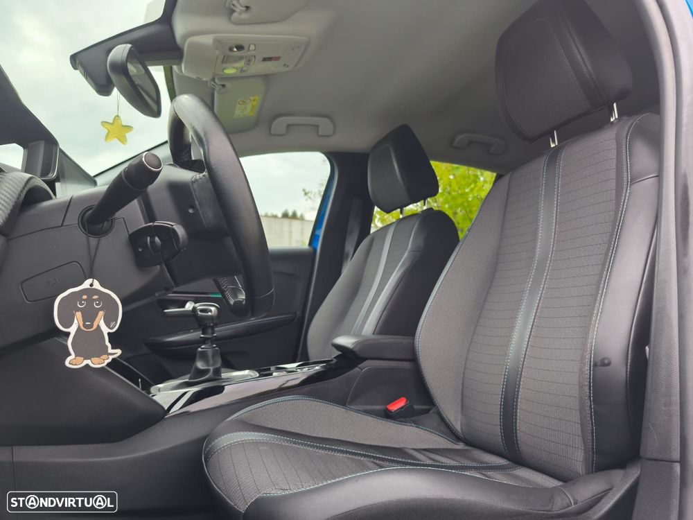 Peugeot 208 1.2 PureTech Allure Pack - 19