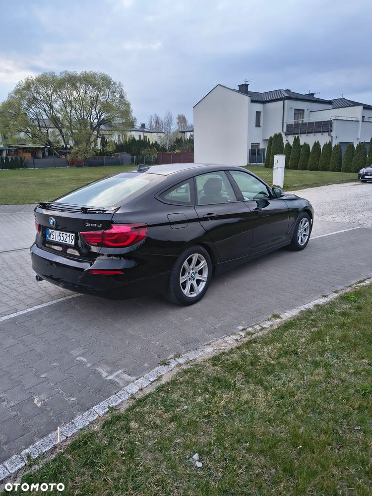 BMW Seria 3 318d MHEV Advantage - 7