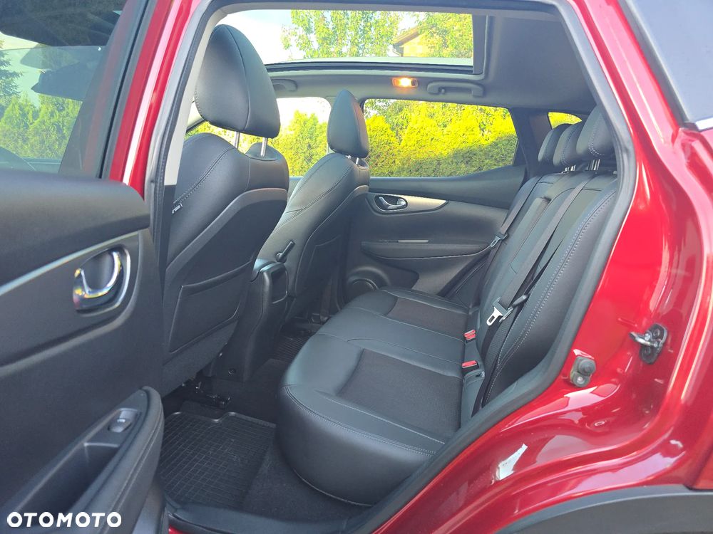 Nissan Qashqai 1.6 DIG-T Tekna+ - 29