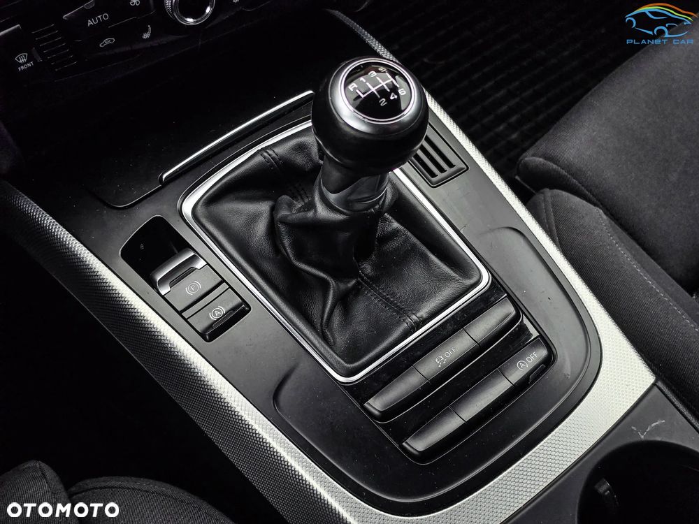 Audi A4 Avant 2.0 TDI DPF clean diesel quattro S line Sportpaket - 31