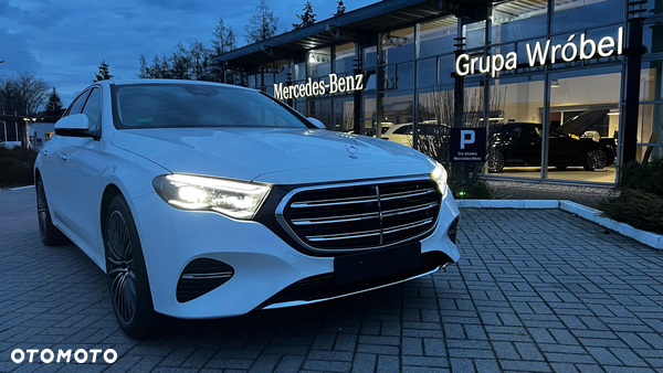 Mercedes-Benz Klasa E 200 mHEV 4-Matic Exclusive 9G-Tronic