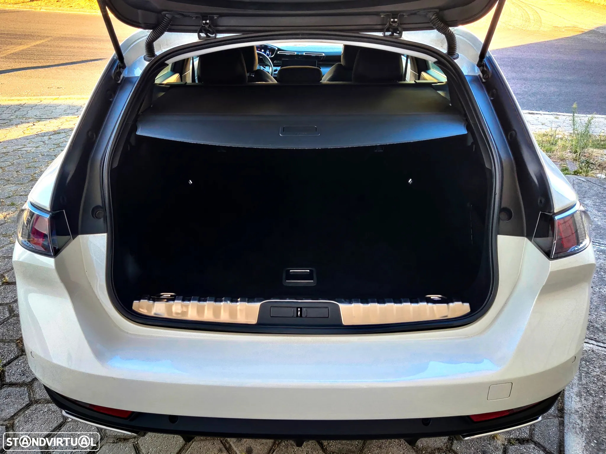 Peugeot 508 SW BlueHDi 130 Active - 29