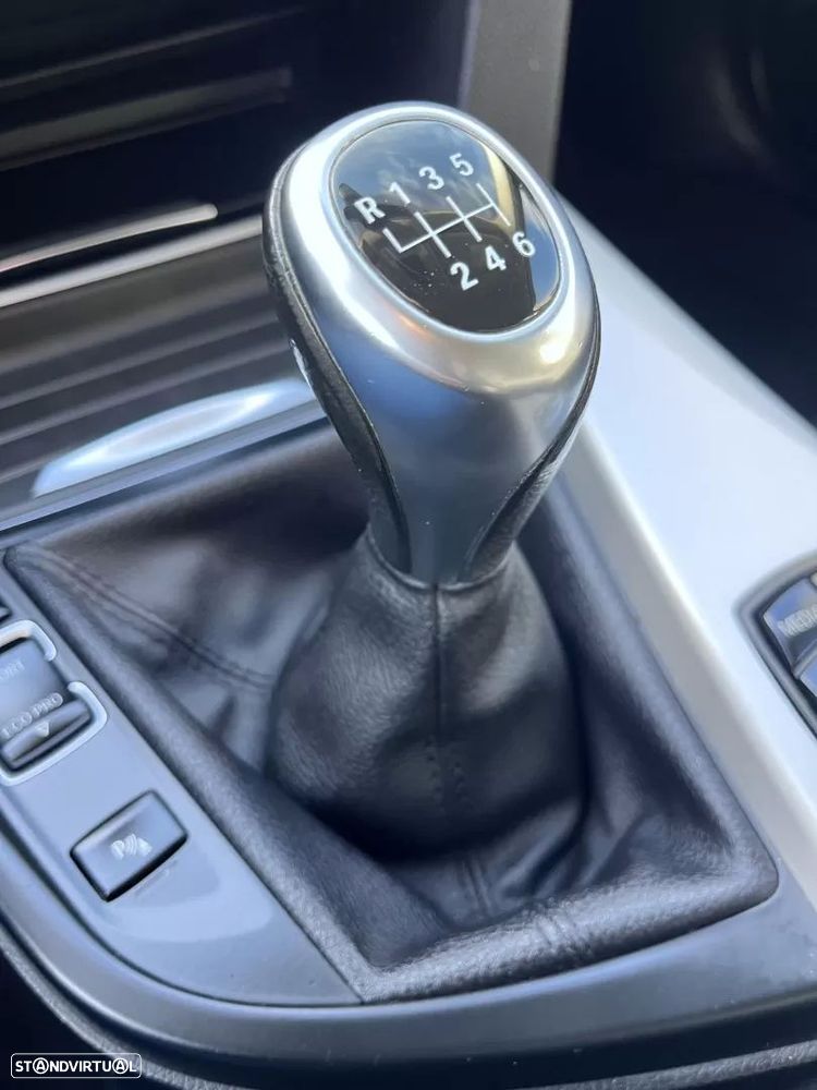 BMW 320 d Touring Sport Line - 34