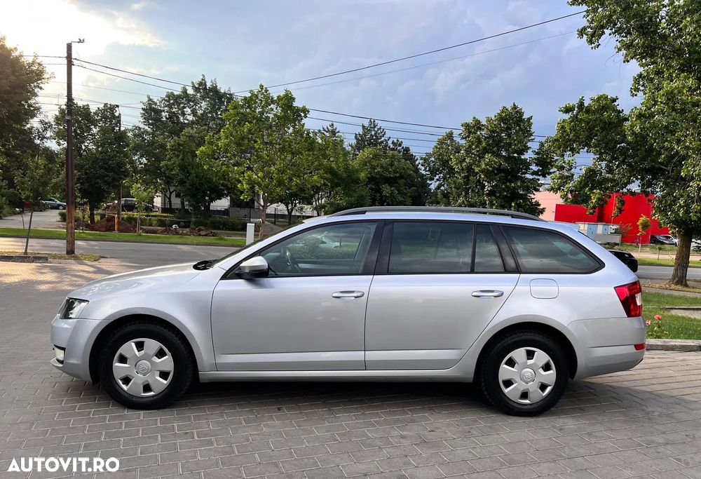 Skoda Octavia 1.6 TDI Premium Edition - 13