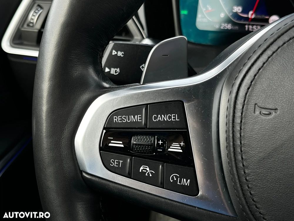 BMW Seria 3 320d xDrive AT Sport Line - 16